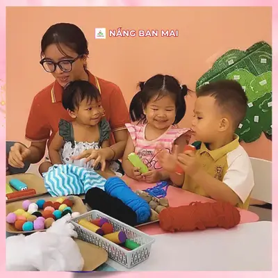 CHẠM LÀ BIẾT! BÉ HỌC PHÂN BIỆT VẬT CỨNG VÀ VẬT MỀM – ảnh 2