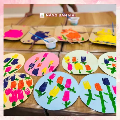 HOA TULIP NỞ RỘ, BÉ NHÀ MÌNH KHÉO TAY – ảnh 5