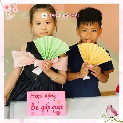 KHÉO TAY HAY LÀM, QUẠT XINH XUA TAN NẮNG VÀNG – ảnh 4