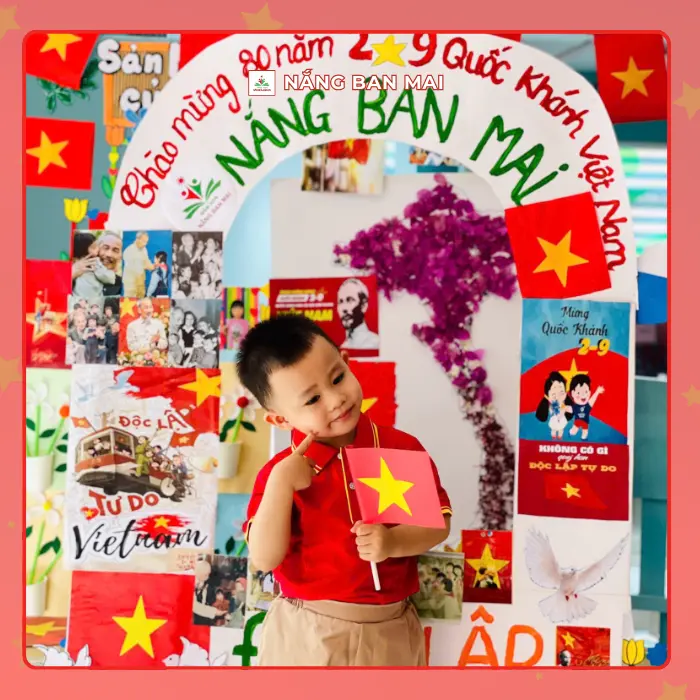 CÁC CON LỚN LÊN DƯỚI BÓNG CỜ ĐỎ SAO VÀNG – ảnh 2
